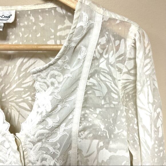 Coldwater creek lace top.  Size Sm - Picture 4 of 7
